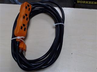 EXTENSION CORD
